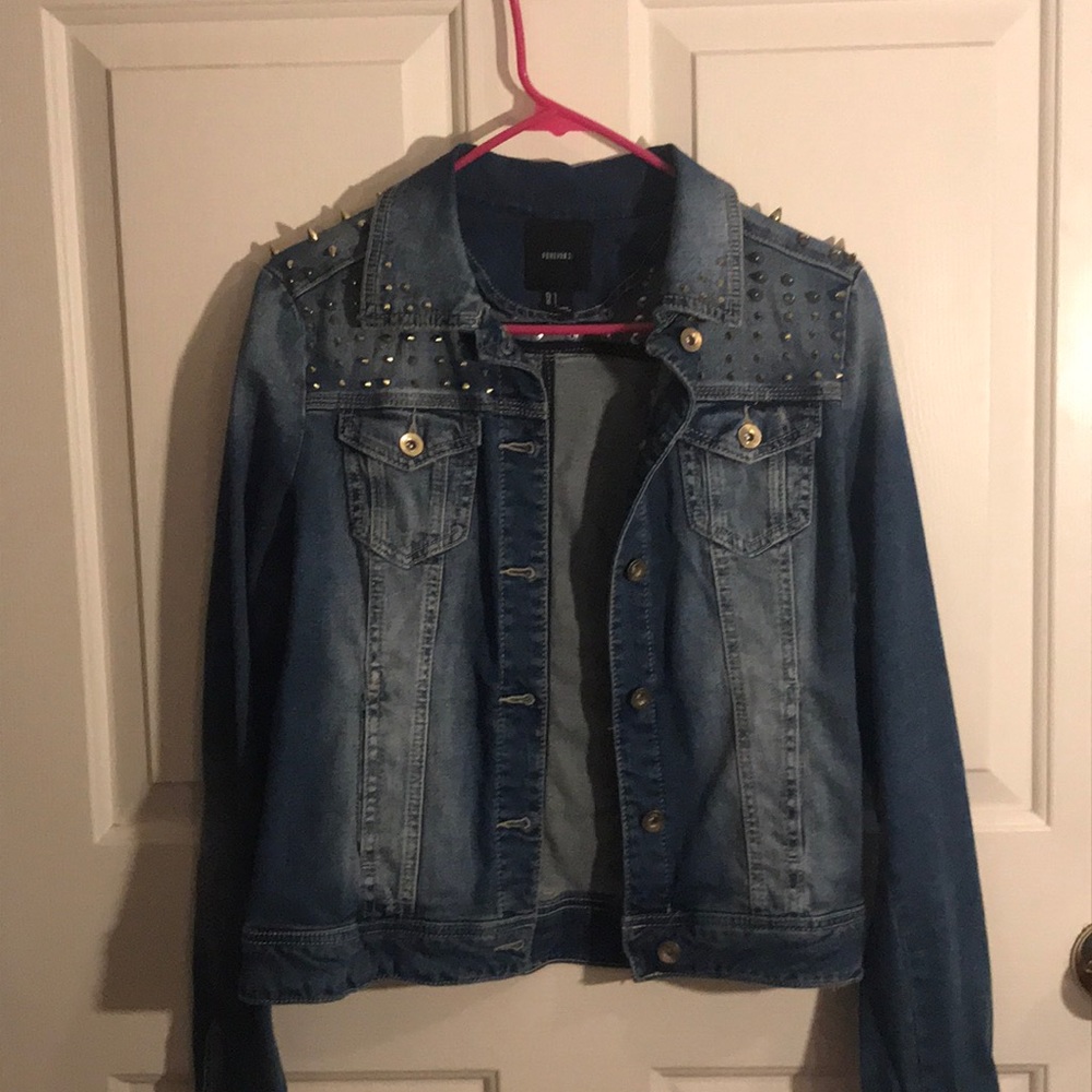Studded denim jean jacket forever 21 size large